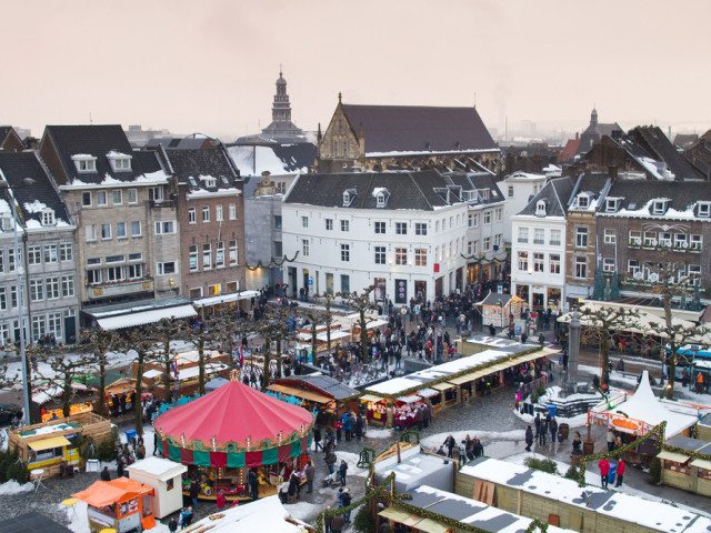 Maastricht, Marché hebdomadaire et décoration de Noël - photo 20